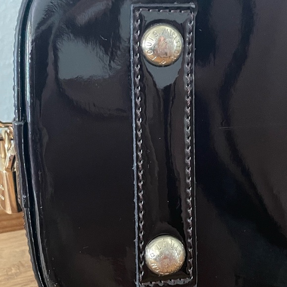 Louis Vuitton Alma PM - Picture 6 of 12